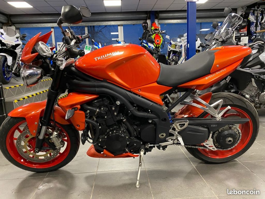 Triumph-Speed-Triple-1050-2008-Orange-Occasion-Lateral-Gauche